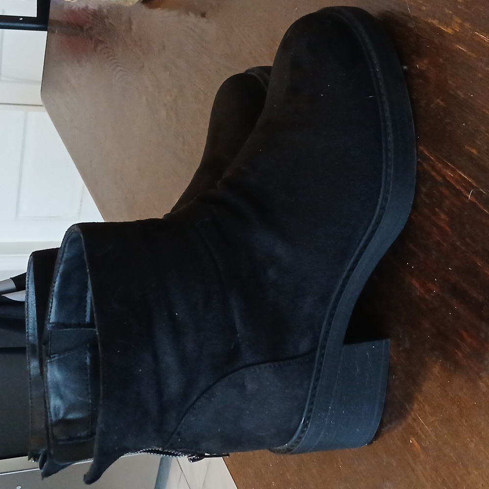 Torrid Black Ankle Booties - Picture 4 of 7